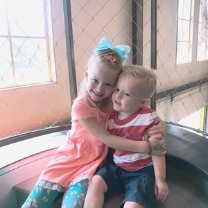 Meet your Posher, Holly